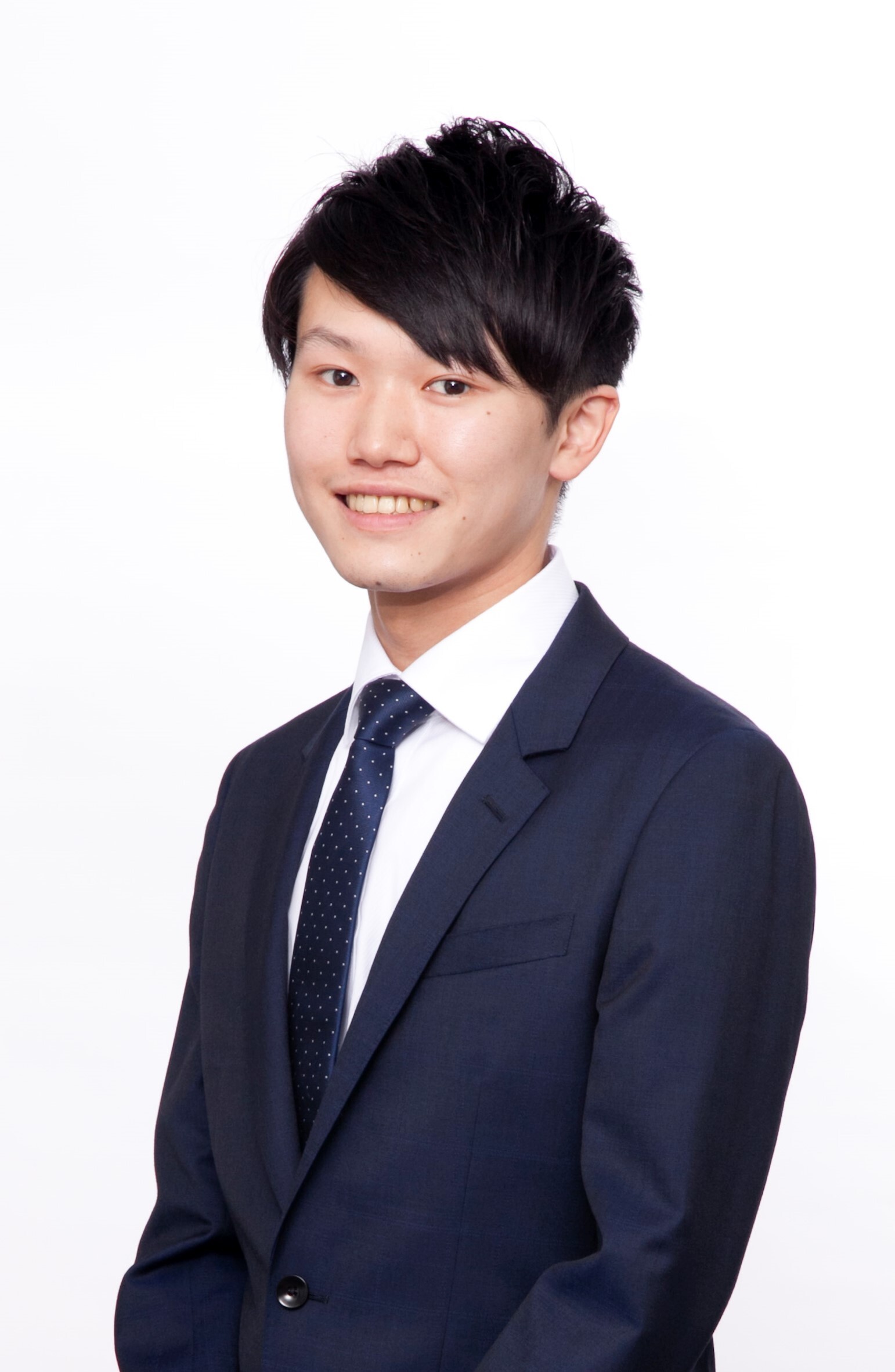 市原賢也