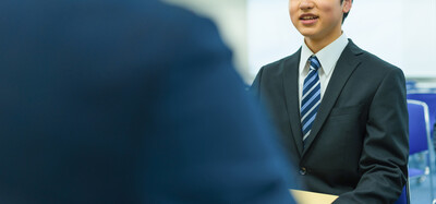 新卒がとにかく集まる整骨院の新卒採用戦略