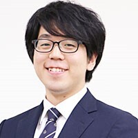 堀内 顕秀
