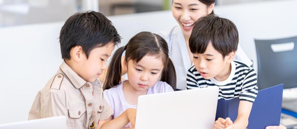 プログラミングスクールの生徒募集を成功させるSNS活用戦略
